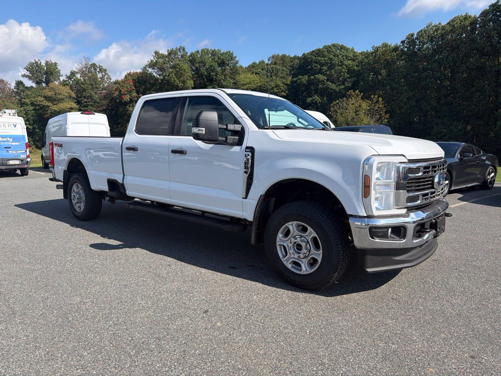 Used 2025 Ford F350 XLT w/ FX4 Off-Road Package AWD/4WD image 1