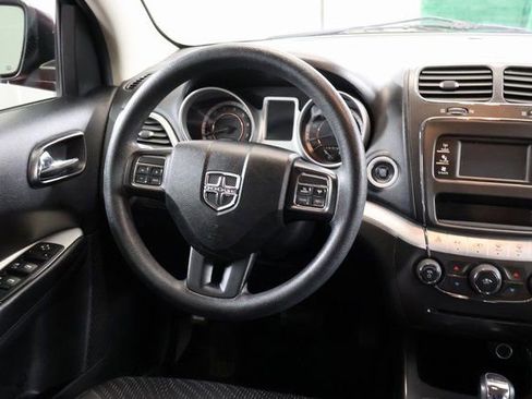 Used 2013 Dodge Journey SXT w/ Flexible Seating Group image 13