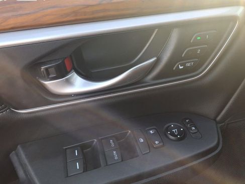 Used 2020 Honda CR-V EX-L image 32