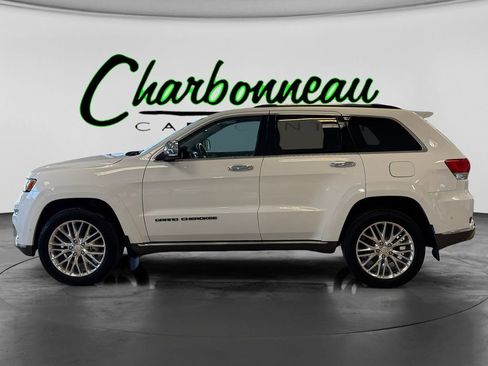 Used 2018 Jeep Grand Cherokee Summit image 2