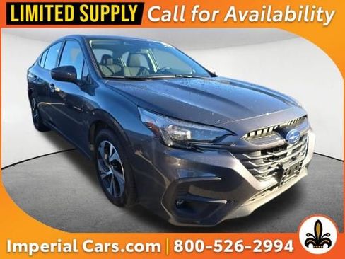Used 2025 Subaru Legacy Premium image 1