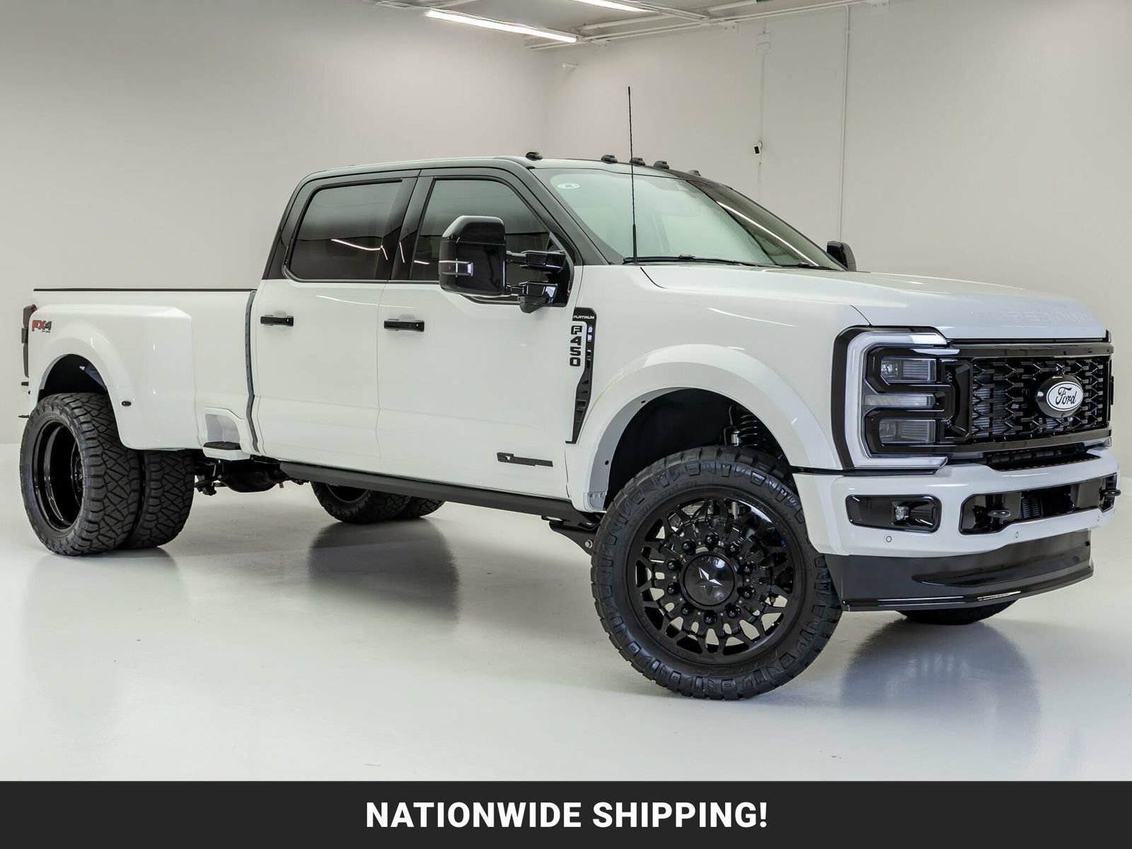 Used 2027 Ford F450 Platinum w/ Platinum Plus Package AWD/4WD image 1