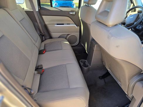 Used 2008 Jeep Patriot Sport image 4