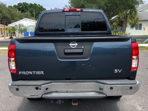 Used 2016 Nissan Frontier SV w/ SV Value Truck Package RWD image 4