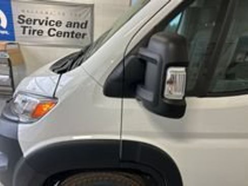 Used 2024 RAM ProMaster 2500 FWD image 28