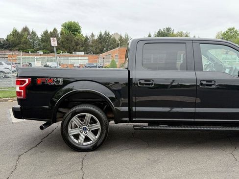 Used 2018 Ford F150 XLT w/ Equipment Group 302A Luxury AWD/4WD image 9