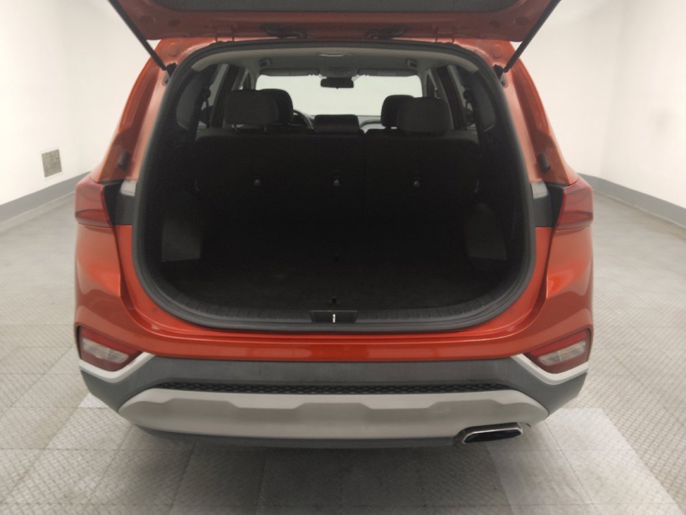 Used 2020 Hyundai Santa Fe SE FWD image 29