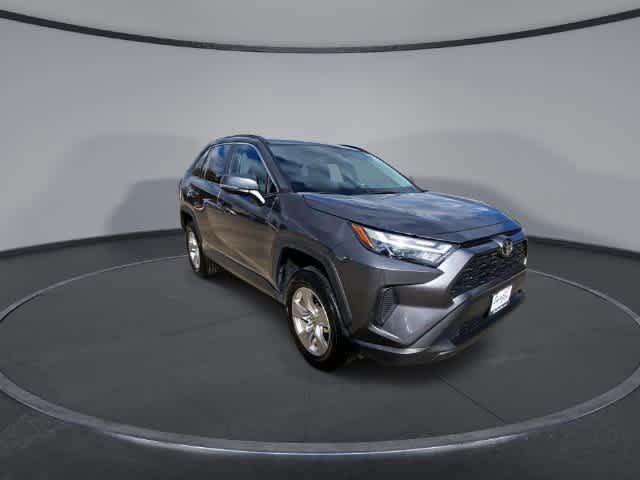 Used 2025 Toyota RAV4 XLE FWD image 2