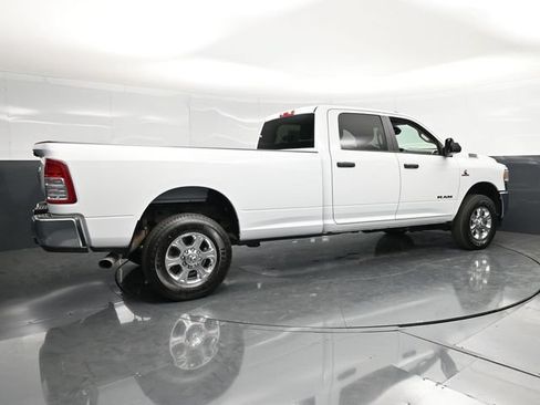 Used 2022 RAM 2500 Big Horn w/ Level A Equipment Group AWD/4WD image 4