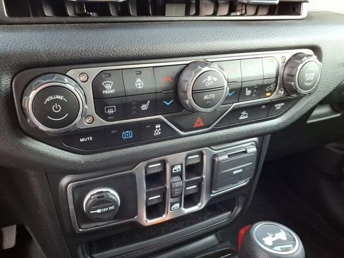 Certified 2025 Jeep Wrangler Unlimited Sport S 4xe w/ Convenience Group AWD/4WD image 15