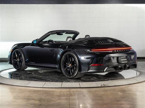 Certified 2025 Porsche 911 Carrera 4 GTS AWD/4WD image 3