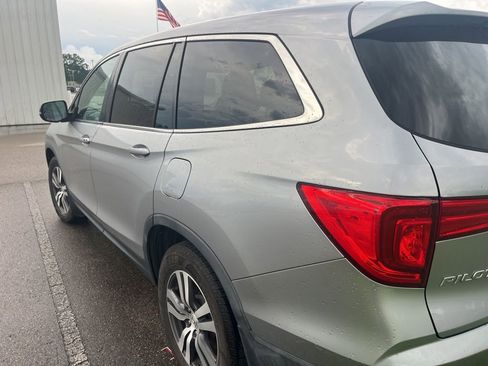 Used 2018 Honda Pilot EX-L image 4