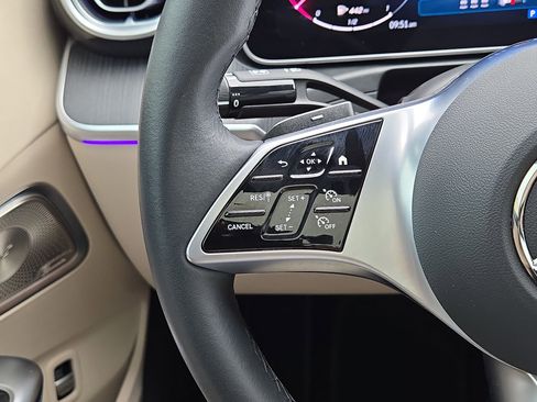 New 2025 Mercedes-Benz C 300 4MATIC Sedan image 21
