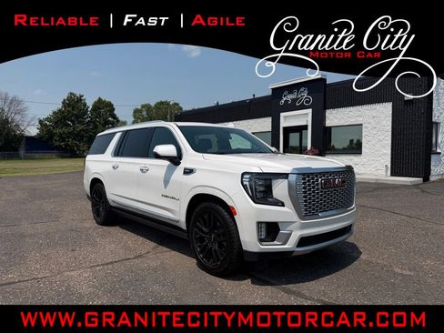 Used 2022 GMC Yukon XL Denali w/ Denali Ultimate Package AWD/4WD image 1