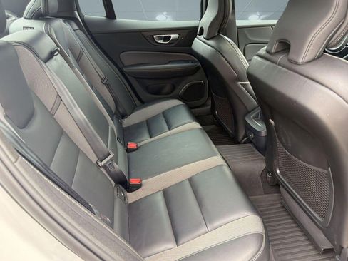 Certified 2024 Volvo S60 B5 Plus w/ Climate Package FWD image 29