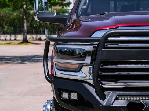 Used 2021 RAM 3500 Limited AWD/4WD image 5