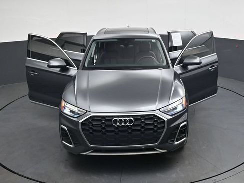 Used 2023 Audi Q5 2.0T Premium w/ Convenience Package AWD/4WD image 39