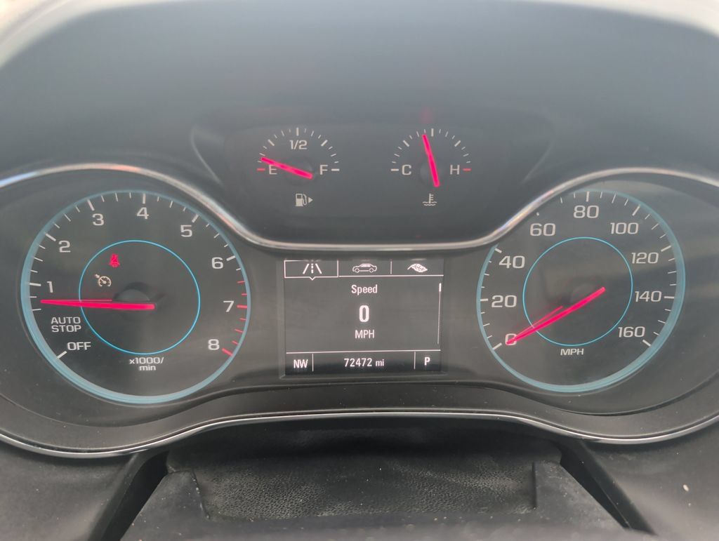 Used 2018 Chevrolet Cruze LT FWD image 11