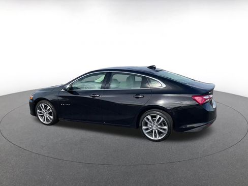 Used 2024 Chevrolet Malibu LT image 9