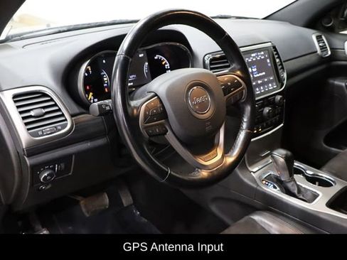 Used 2021 Jeep Grand Cherokee Laredo X image 8