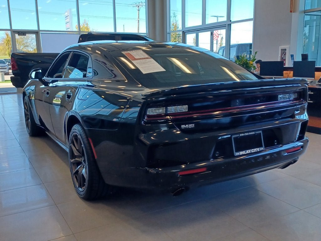 Used 2027 Dodge Charger Scat Pack w/ Blacktop Package AWD/4WD image 4