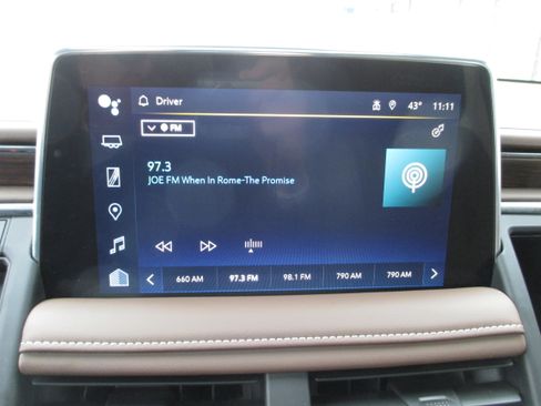 Used 2023 Chevrolet Tahoe High Country w/ Advanced Technology Package image 25