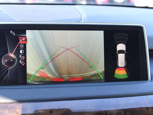 Used 2015 BMW X5 xDrive35d image 25