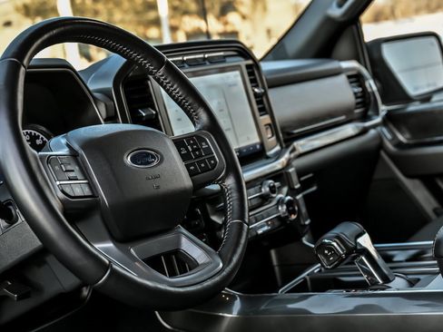 Used 2022 Ford F150 XLT w/ Equipment Group 302A High image 17