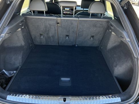 Used 2020 Audi Q3 2.0T Premium image 37