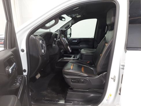 Used 2021 GMC Sierra 2500 AT4 w/ AT4 Preferred Package image 14