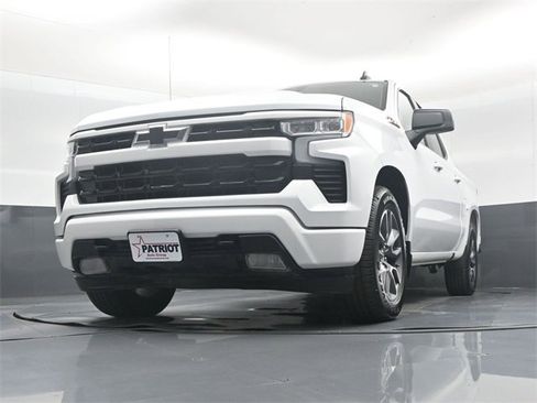 Used 2023 Chevrolet Silverado 1500 RST w/ Z71 Off-Road Package image 43
