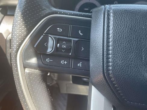 Used 2025 Toyota 4Runner TRD Off-Road image 28