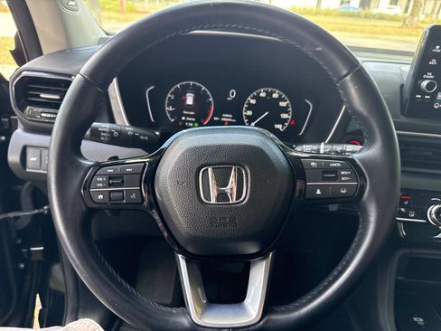 Used 2024 Honda Pilot Touring image 30