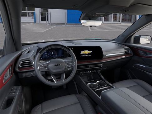 New 2026 Chevrolet Traverse Z71 w/ Enhanced Driving Package image 15