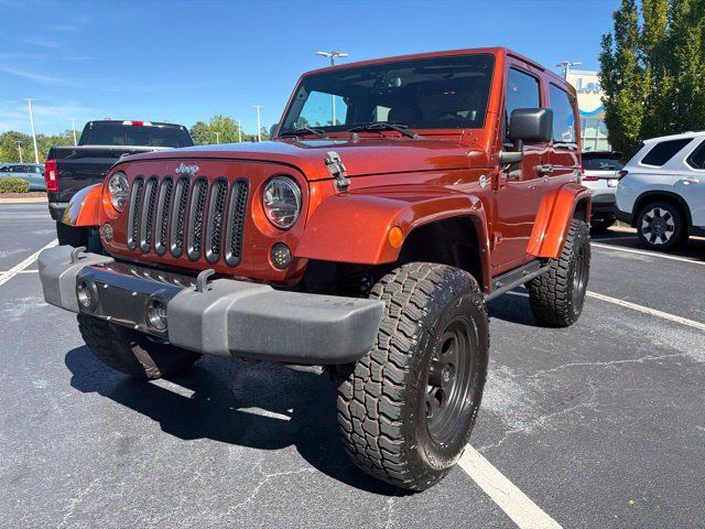 Used 2014 Jeep Wrangler Sahara w/ Connectivity Group AWD/4WD image 2