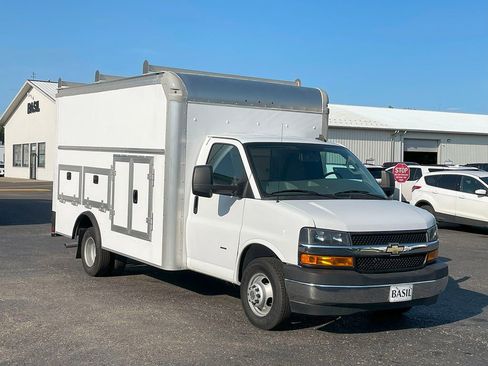 Used 2022 Chevrolet Express 3500 Work Van w/ Power Convenience Package image 36