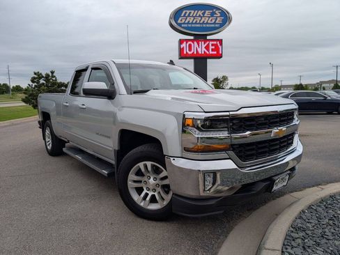 Used 2016 Chevrolet Silverado 1500 LT w/ All Star Edition AWD/4WD image 2