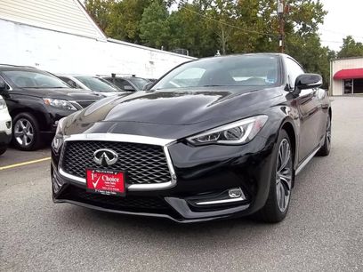 Used 2017 INFINITI Q60 2.0t w/ Cargo Package