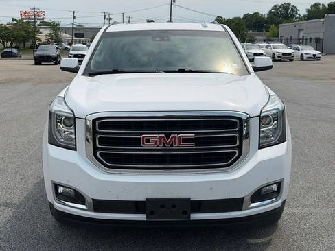 Used 2019 GMC Yukon XL SLT w/ Open Road Package AWD/4WD image 2