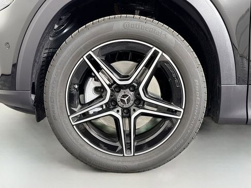 Used 2026 Mercedes-Benz GLB 250 4MATIC image 30