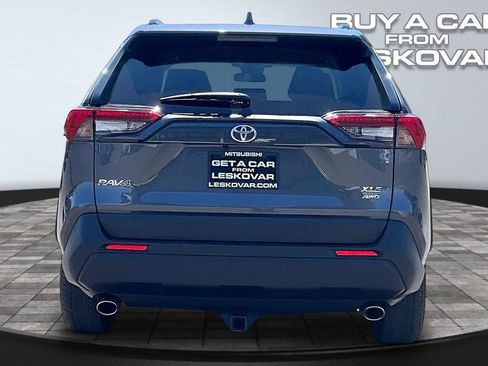 Used 2024 Toyota RAV4 XLE AWD/4WD image 4