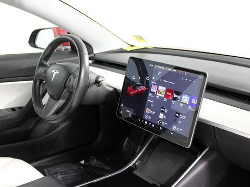 Used 2018 Tesla Model 3 Performance AWD/4WD image 16