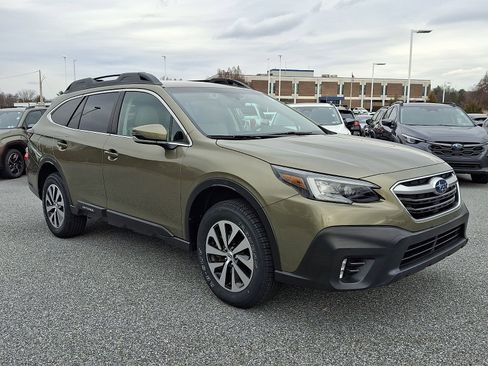 Certified 2022 Subaru Outback Premium w/ Popular Package #1 image 3