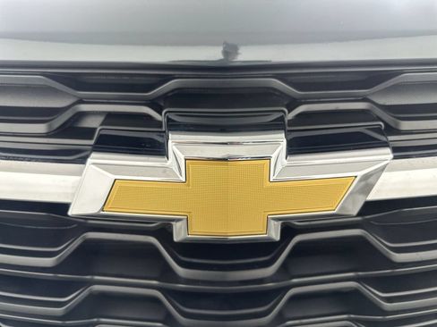 New 2026 Chevrolet Trax LT w/ LT Convenience Package FWD image 30