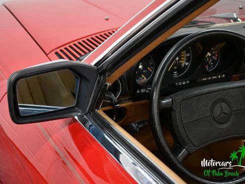Used 1987 Mercedes-Benz 560 SL image 16
