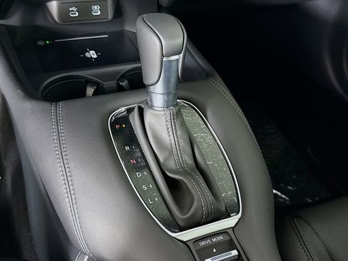New 2026 Honda HR-V EX-L image 19