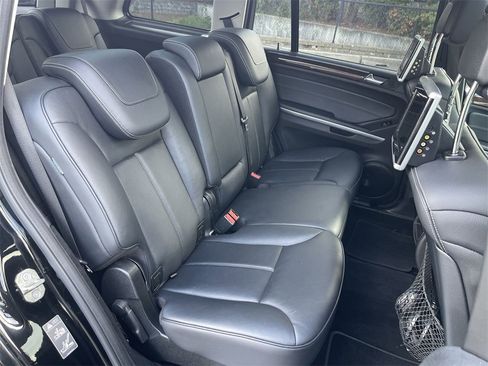 Used 2012 Mercedes-Benz GL 450 4MATIC image 28