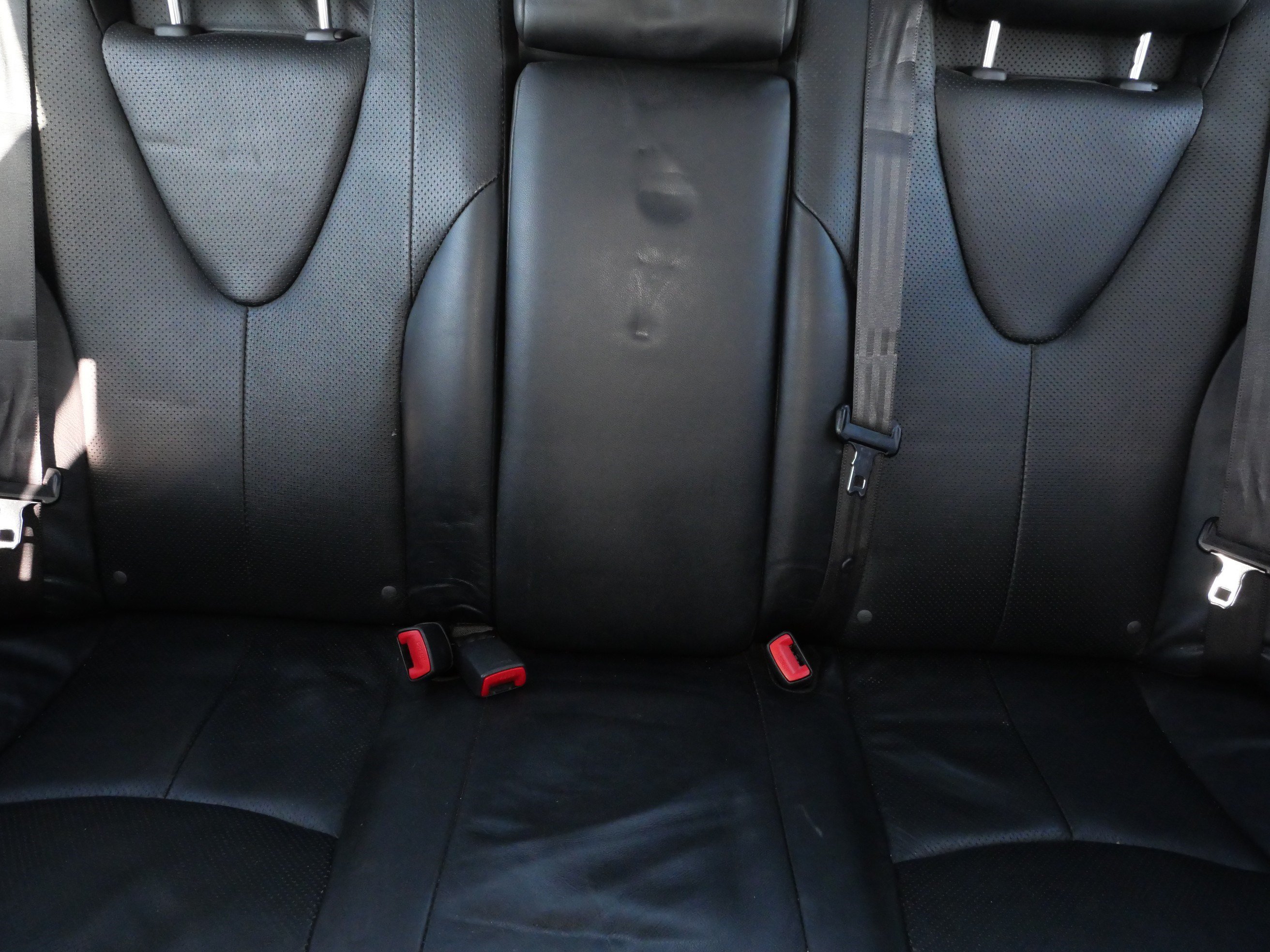Used 2011 Toyota Camry SE w/ Sport Leather Pkg FWD image 13