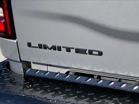 Certified 2022 RAM 2500 Limited AWD/4WD image 10