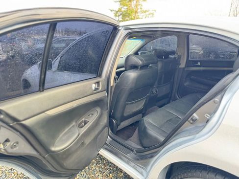 Used 2012 INFINITI G37 G37x Sedan 4D w/ Premium Pkg image 11